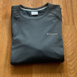 Men’s Columbia fleece long sleeved shirt
